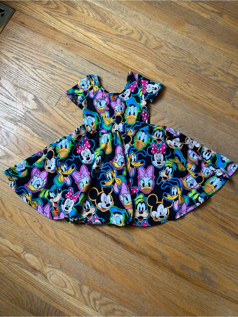 Wild rich kids fav 5 print Kids Disney Character Print Twirl Dress size 5/6